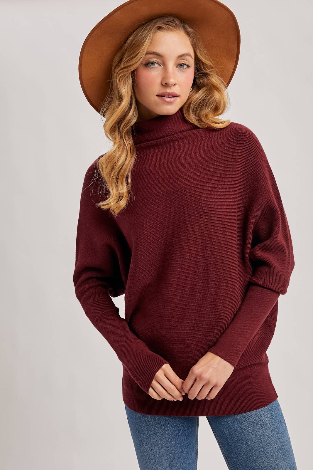 MAROON SLOUCH NECK DOLMAN SLEEVED PULLOVER