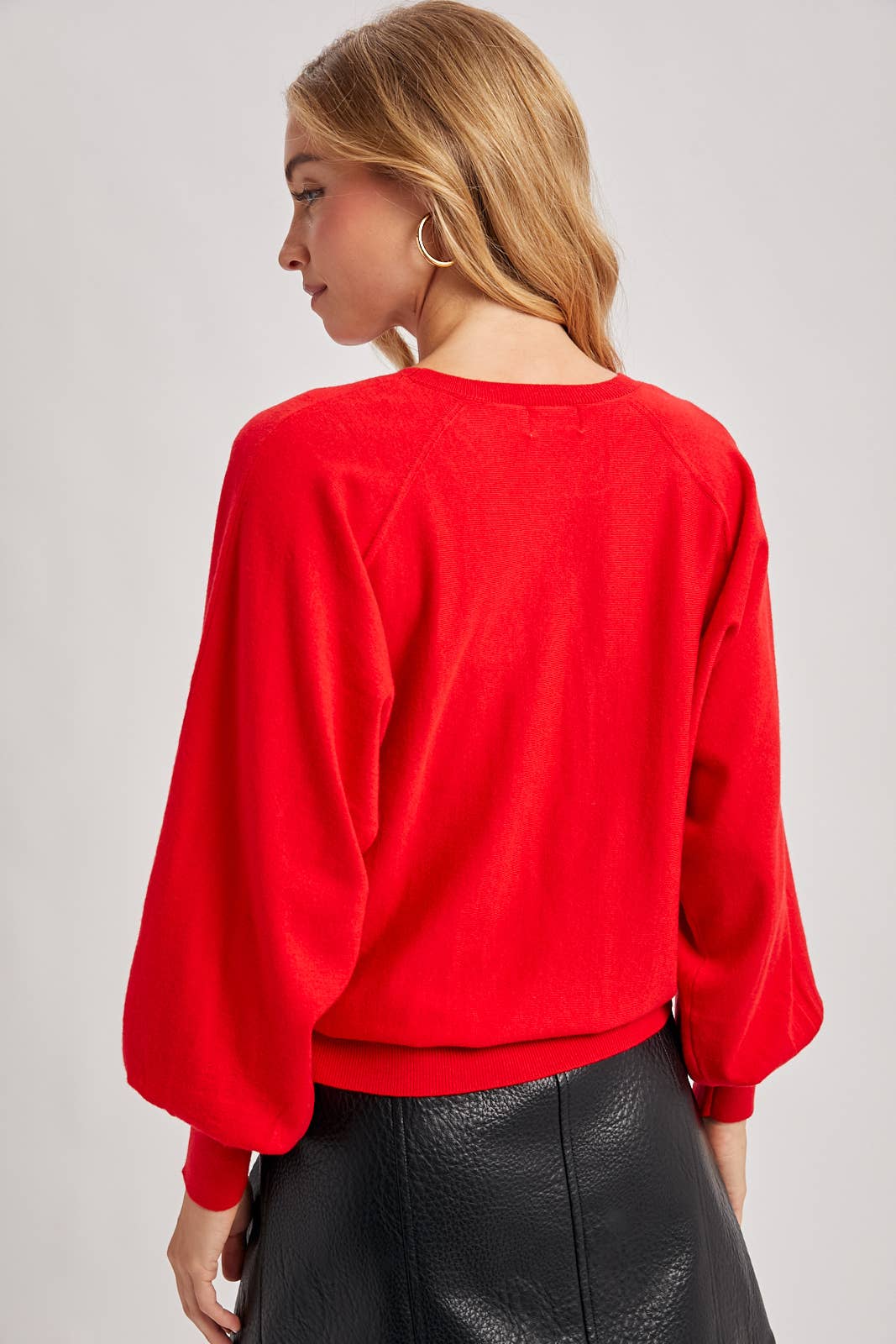 RUBY LIGHTWEIGHT KNIT SWEATER PULLOVER