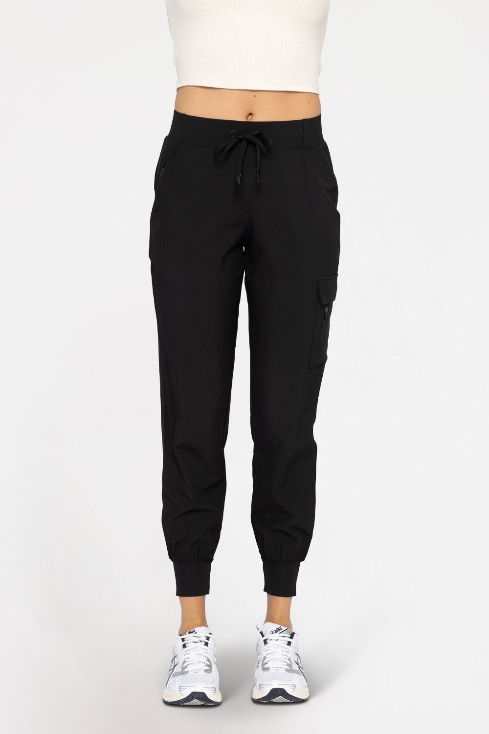 Black High-Waisted Capri Active Joggers with Pockets