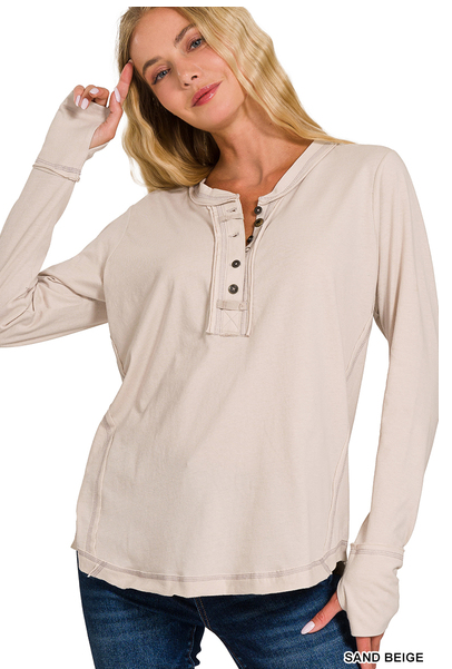 Thumb hole cuffs button closure long sleeve top