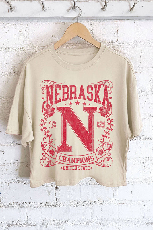 NEBRASKA FLOWER GRAPHIC LONG CROP TOP