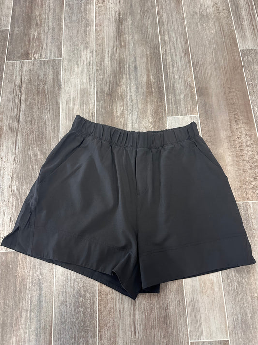 Black Plus Crinkle Short