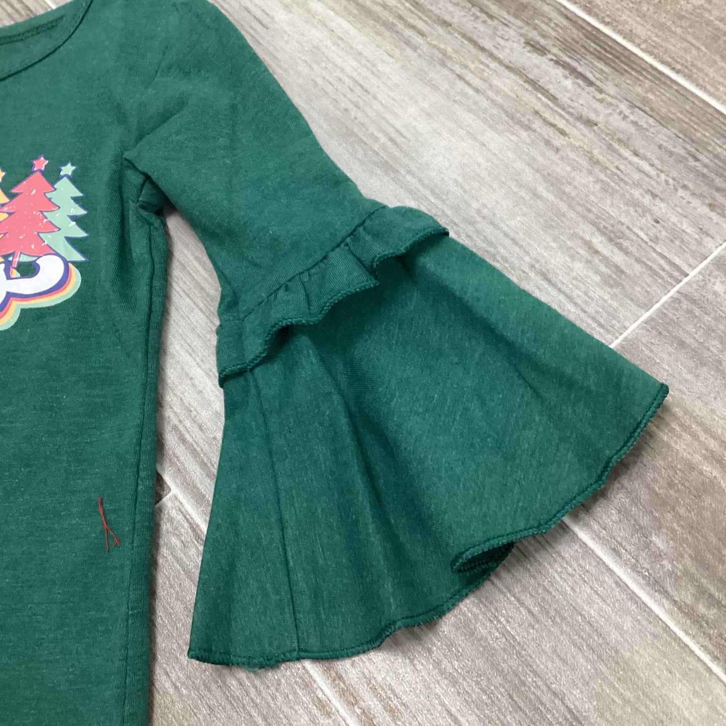 "Merry Christmas& Ruffle Sleeve Top