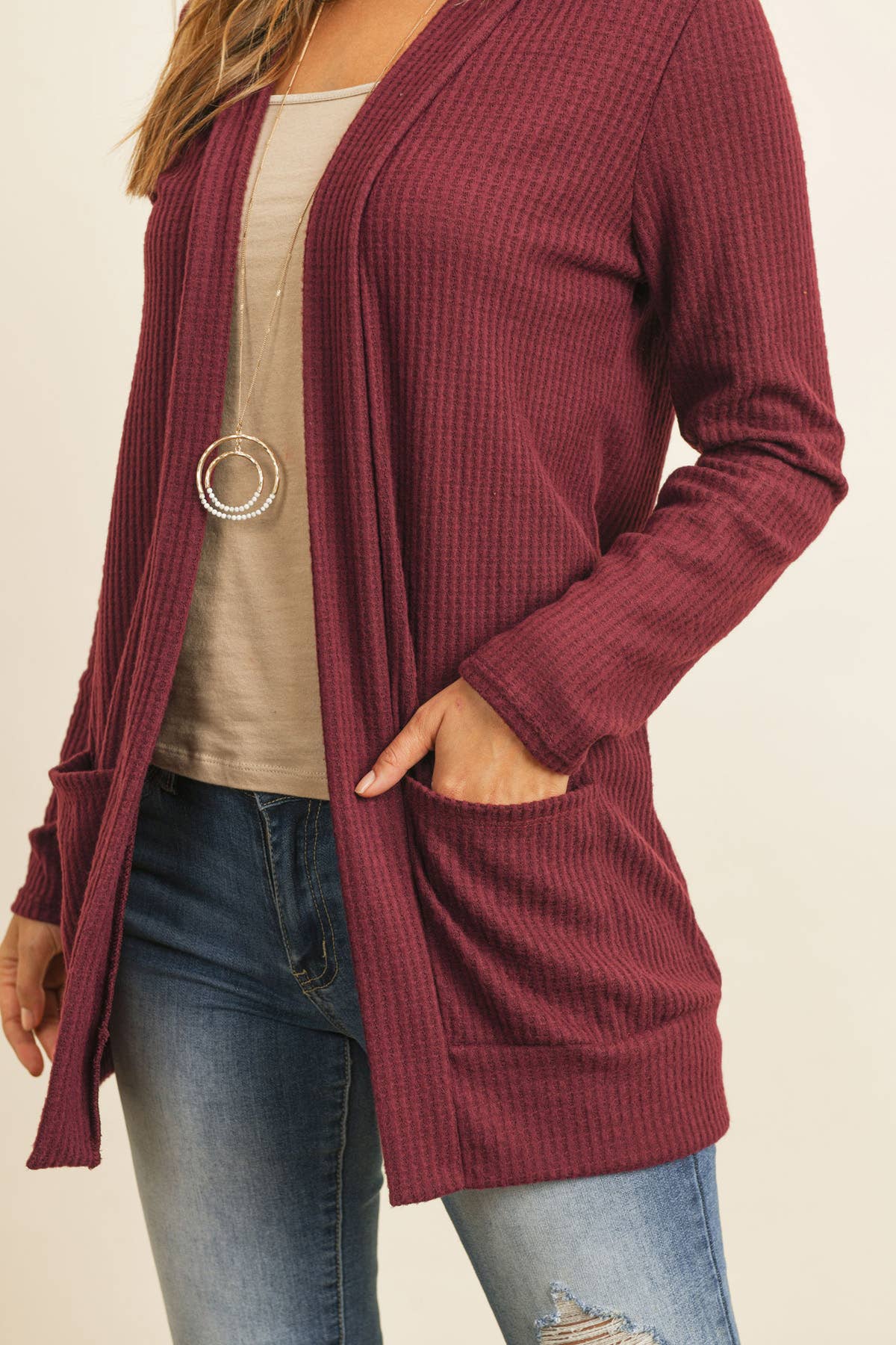 COZY WAFFLE POCKET CARDIGAN: Burgundy