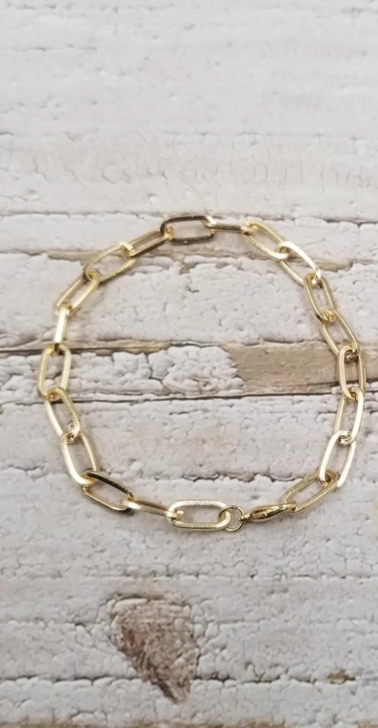 Paperclip Chain Bracelet: Gold